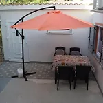 Celjak شقة باغ