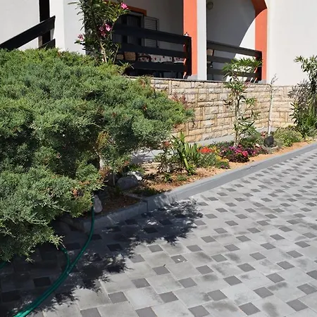 Celjak Apartment Pag Town