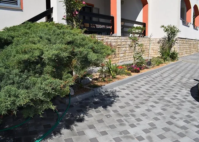 Celjak Apartamento Pag Town